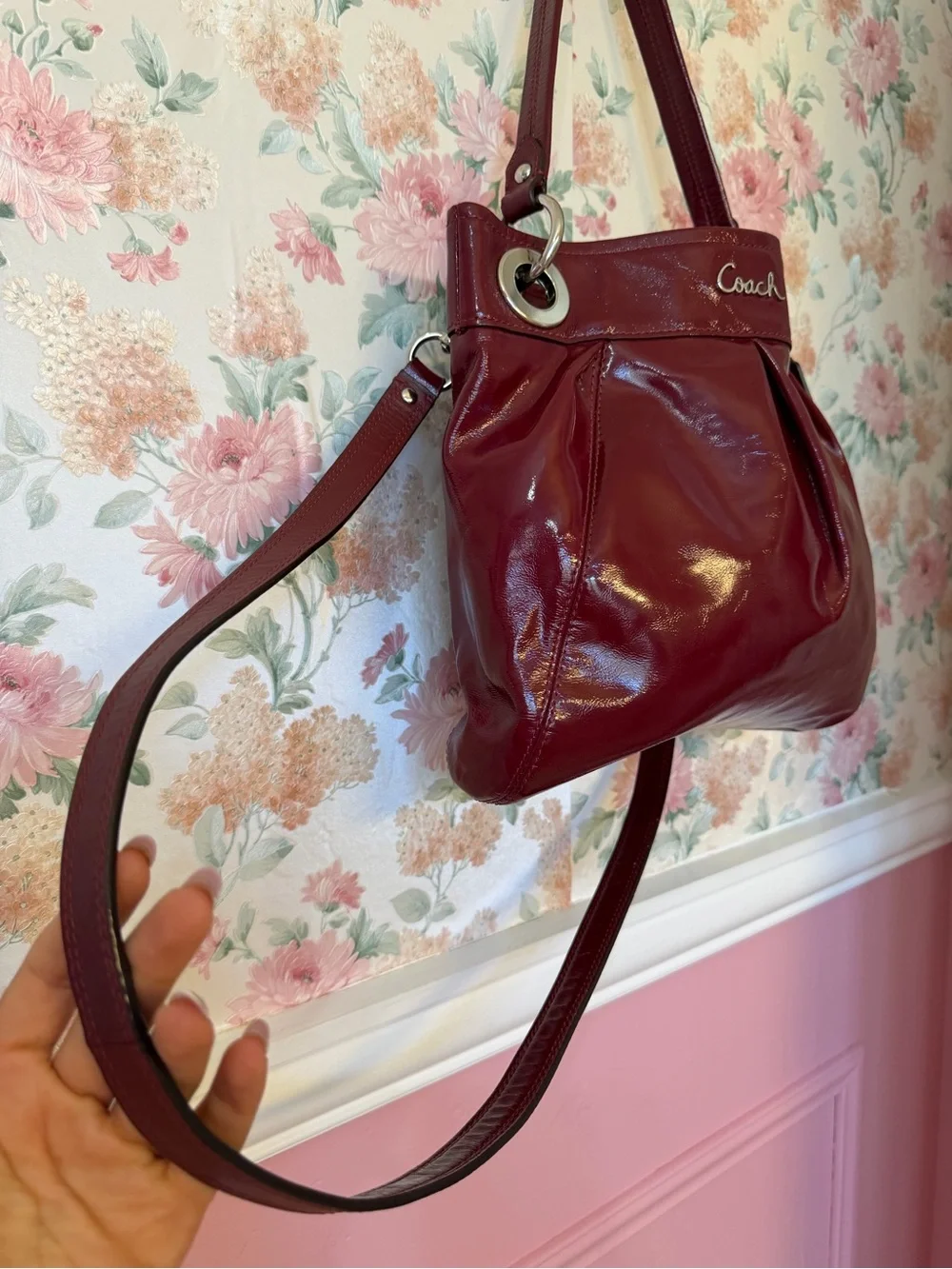 Y2K Coach  Burgundy Patent Leather Shoulder Bag